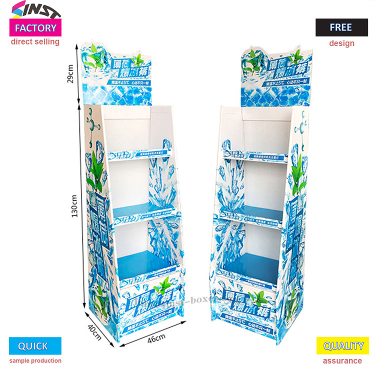 Alt paltarların nümayişi üçün stend